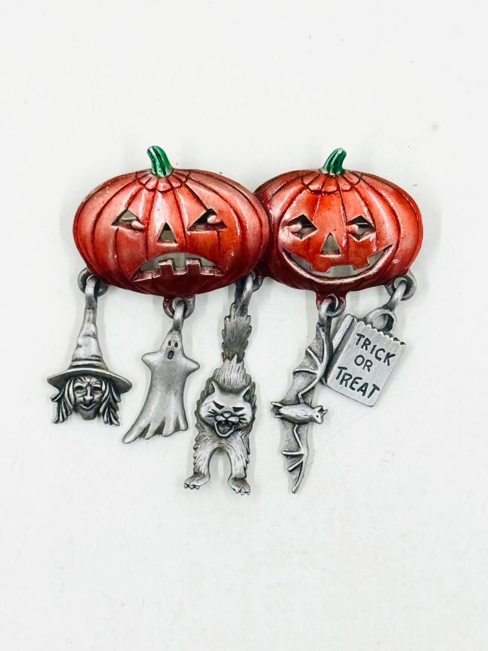 JJ Jonette Vintage Halloween Pumpkin Brooch Dangling Cat Witch Bat Ghost Charms